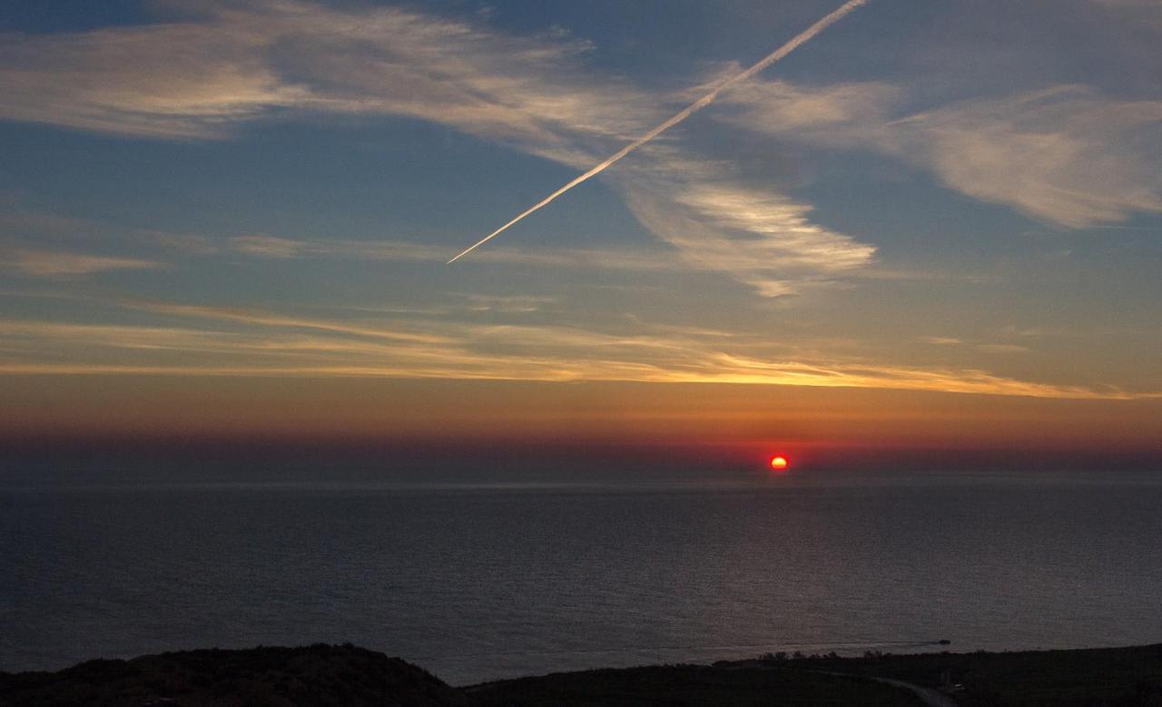 Sunset Seaview Accommodation Marsalforn Exterior foto