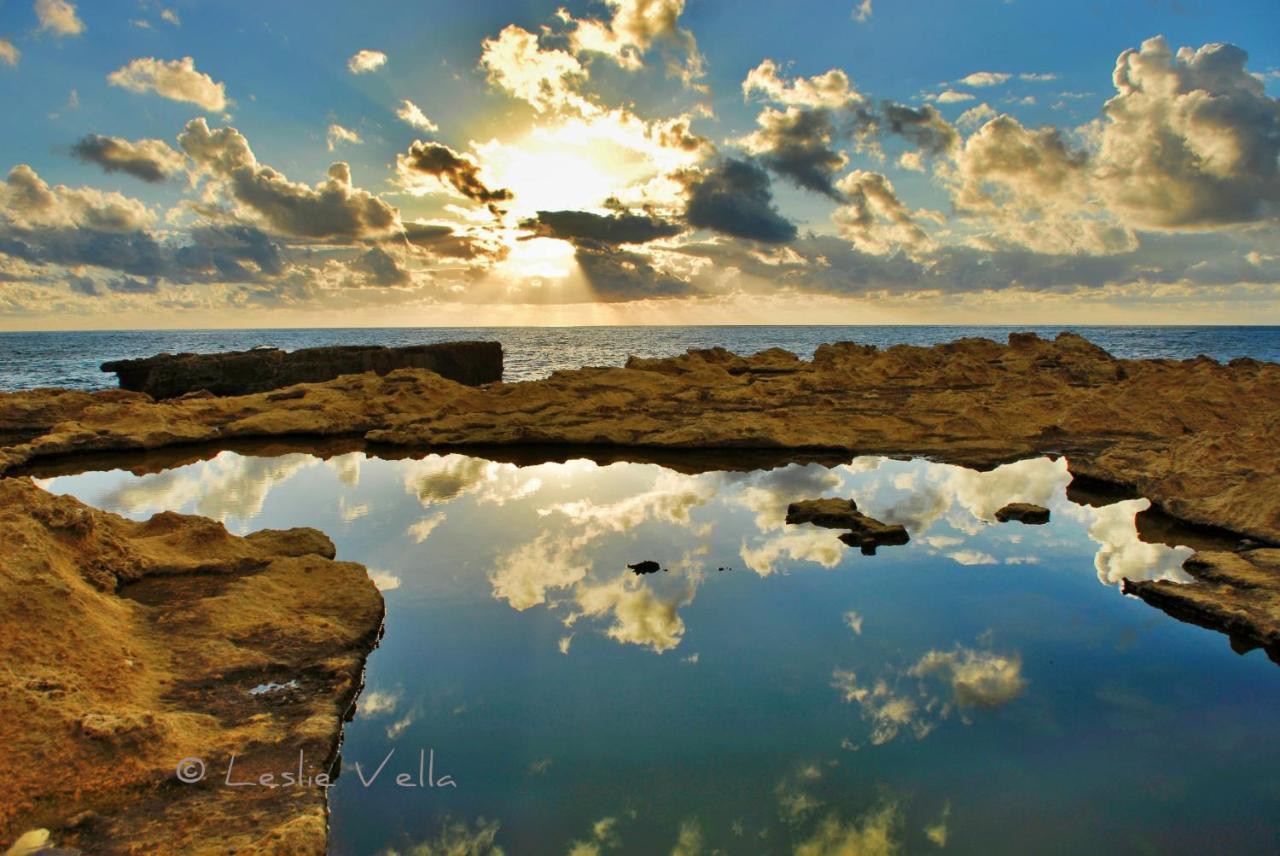 Sunset Seaview Accommodation Marsalforn Exterior foto