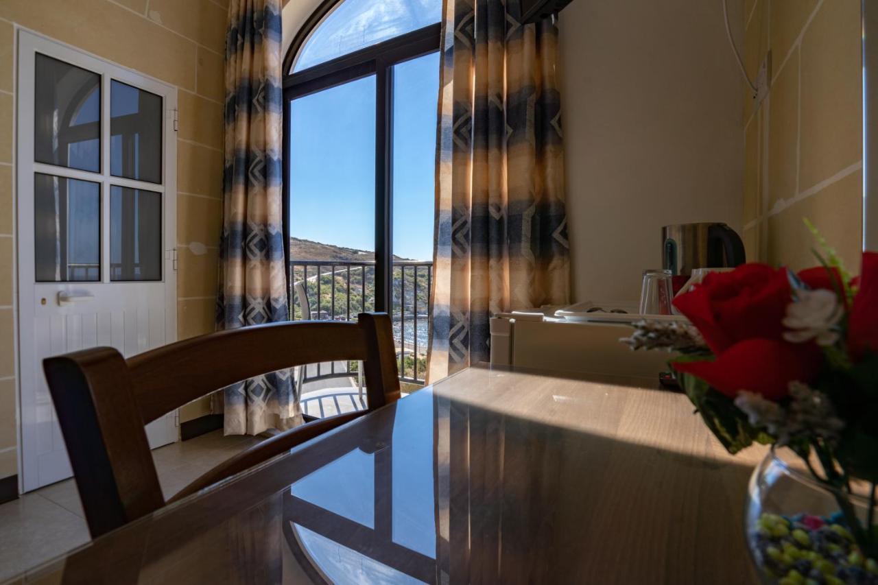 Sunset Seaview Accommodation Marsalforn Exterior foto