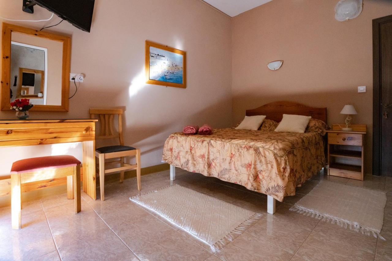 Sunset Seaview Accommodation Marsalforn Exterior foto