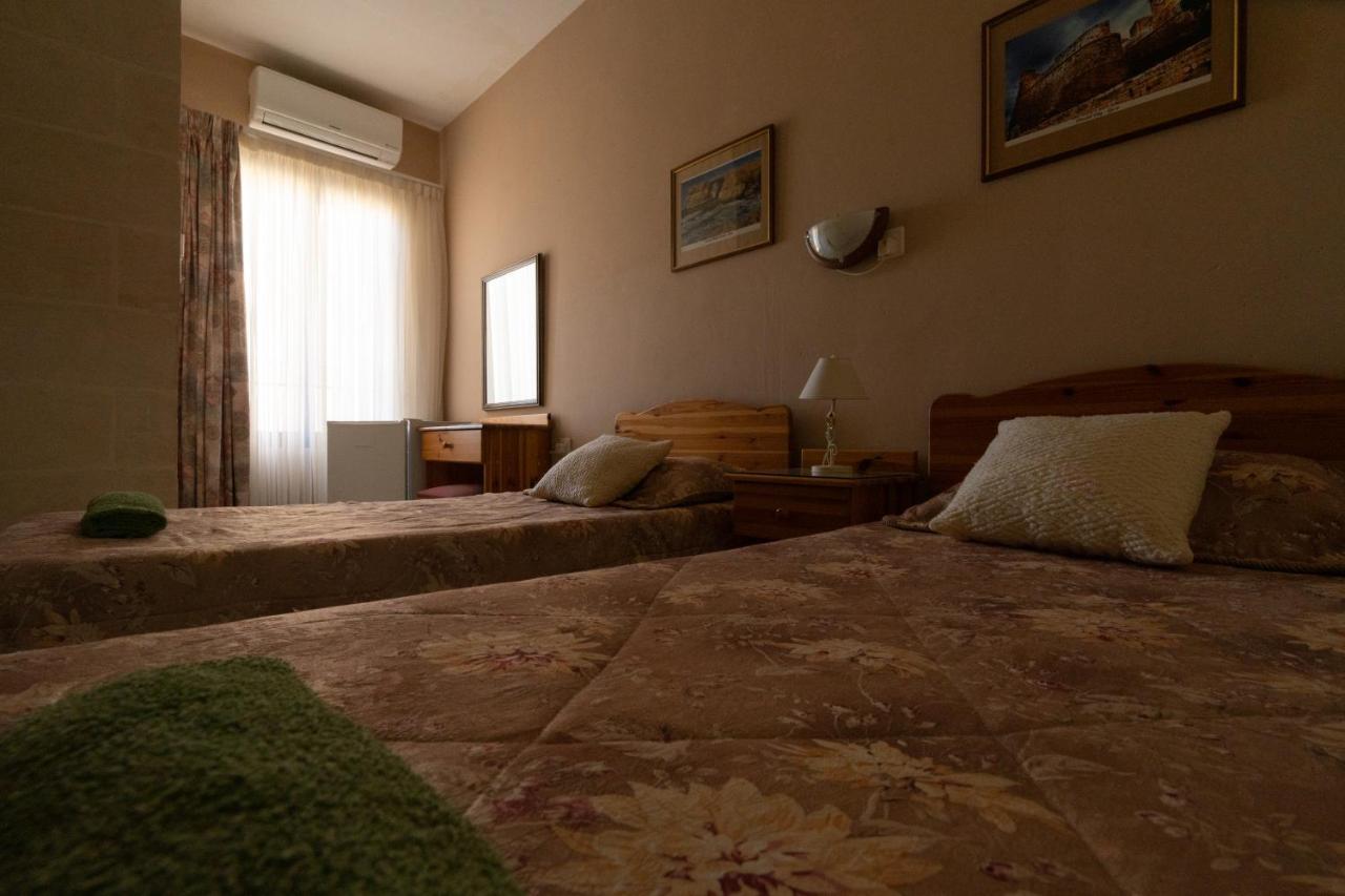 Sunset Seaview Accommodation Marsalforn Exterior foto
