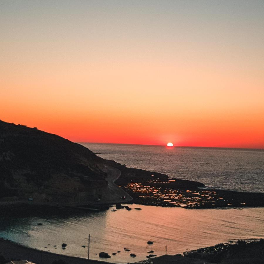 Sunset Seaview Accommodation Marsalforn Exterior foto